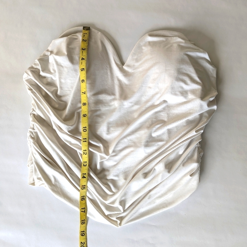 Express White Strapless Ruched Sweetheart Top - Picture 6 of 9